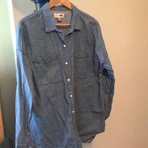 Old navy chambray boyfriend shirt